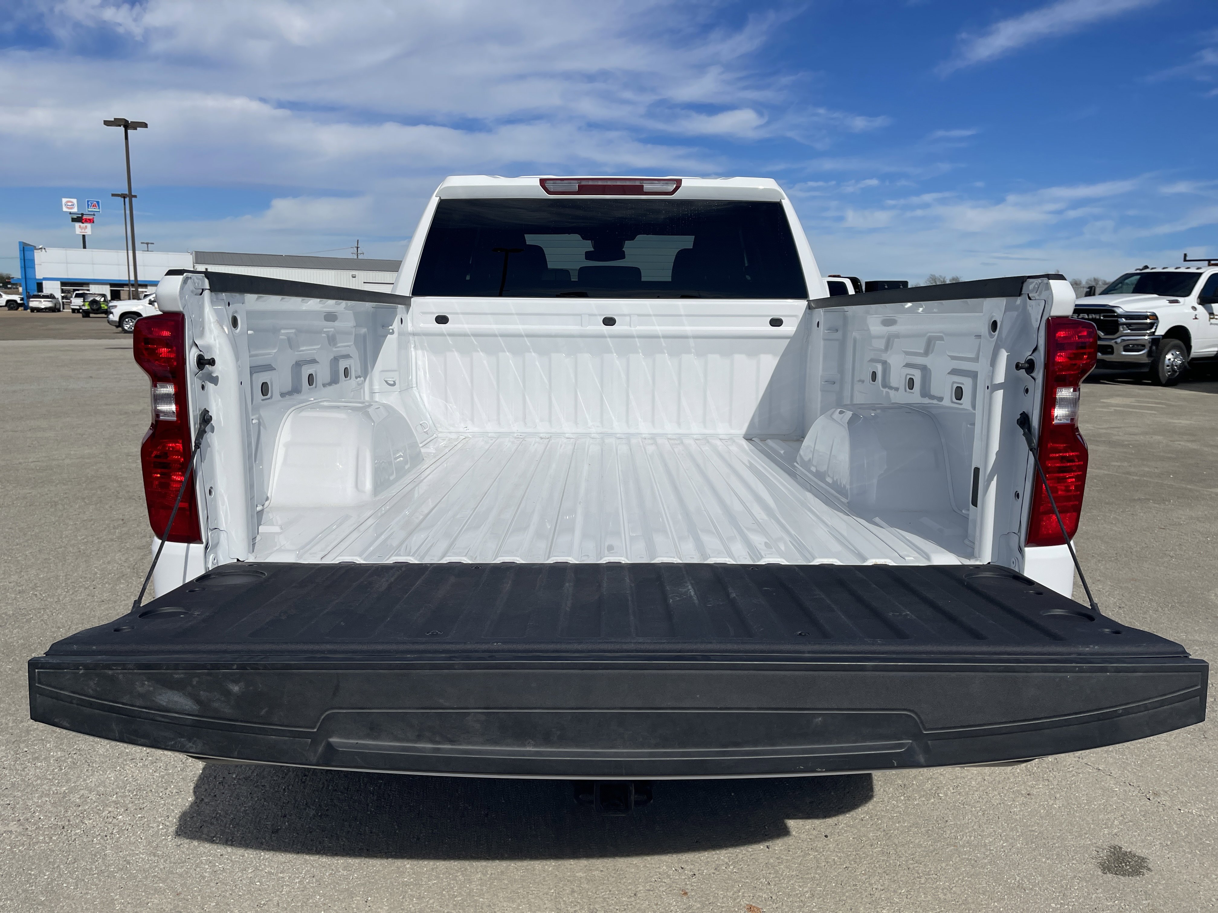 Used 2025 Chevrolet Silverado 1500 W/T w/ WT Value Package image 13