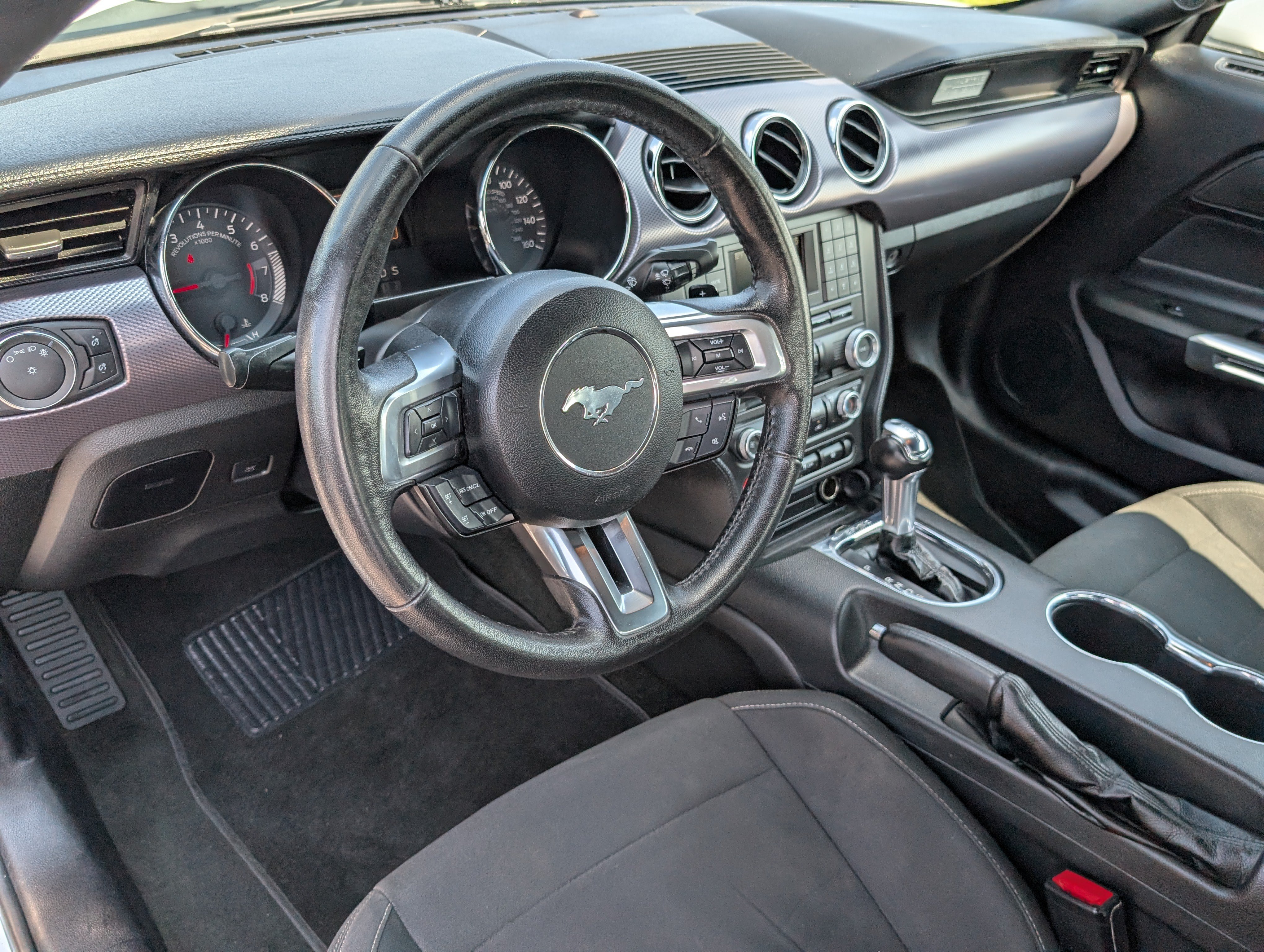 Used 2017 Ford Mustang Coupe w/ Interior & Wheel Package RWD image 10