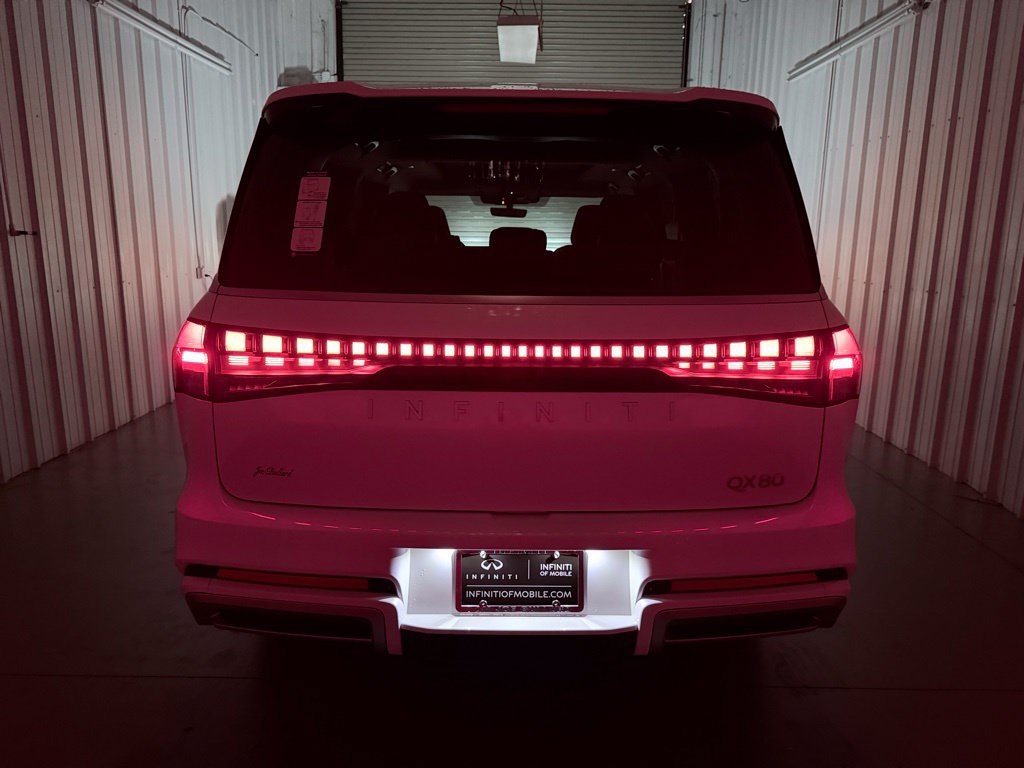 Certified 2026 INFINITI QX80 Pure RWD image 9