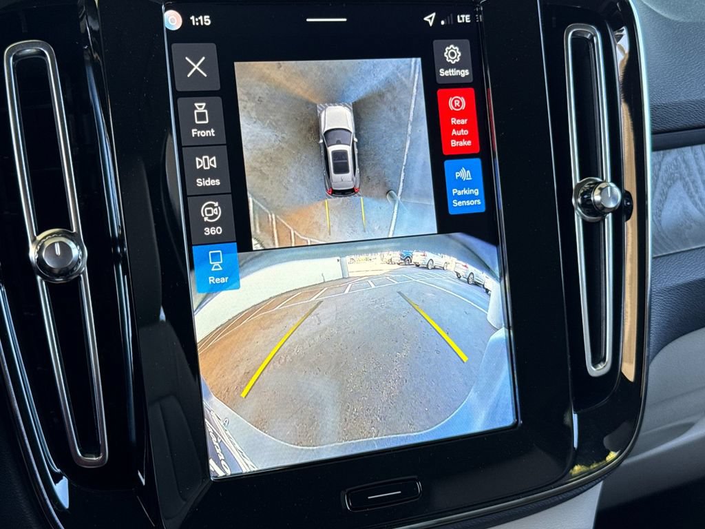 New 2026 Volvo XC40 B5 Plus w/ Protection Package Premier AWD/4WD image 19