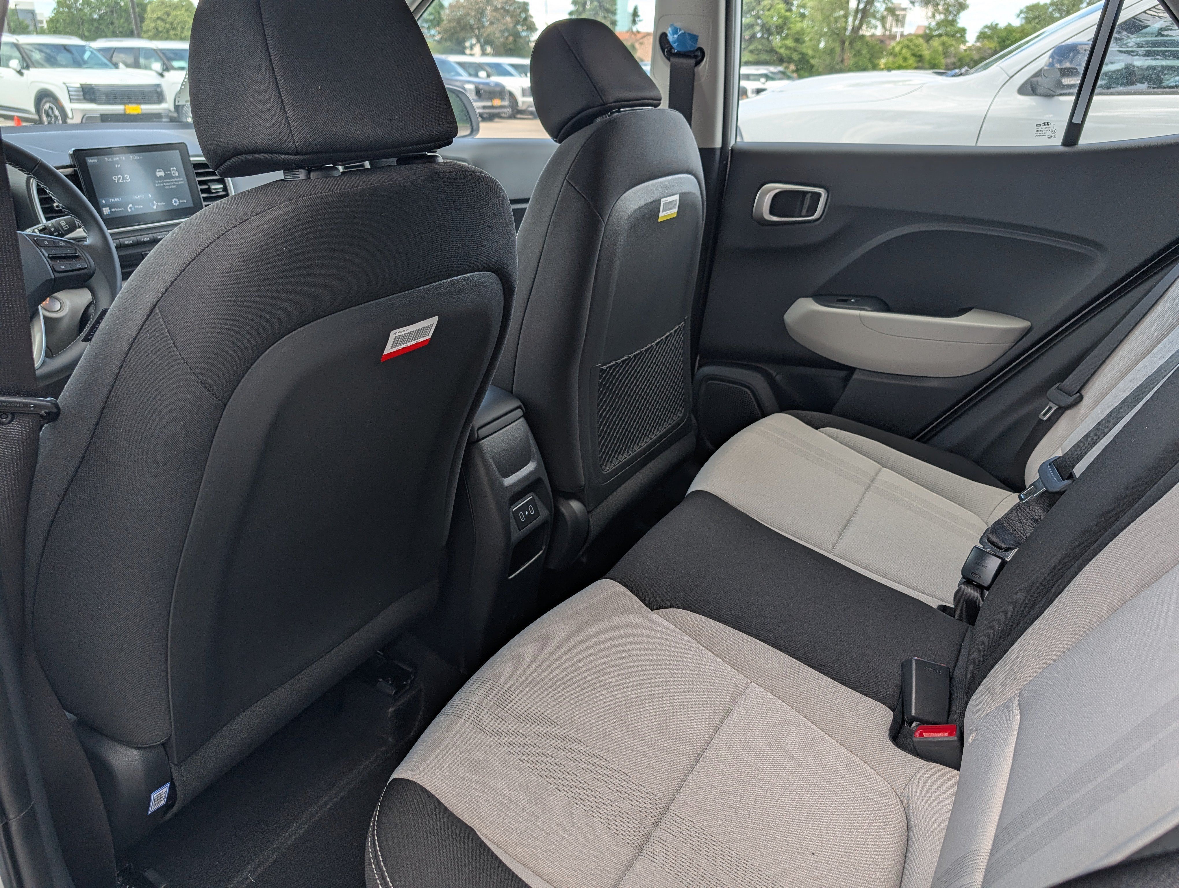 New 2026 Hyundai Venue SEL FWD image 8