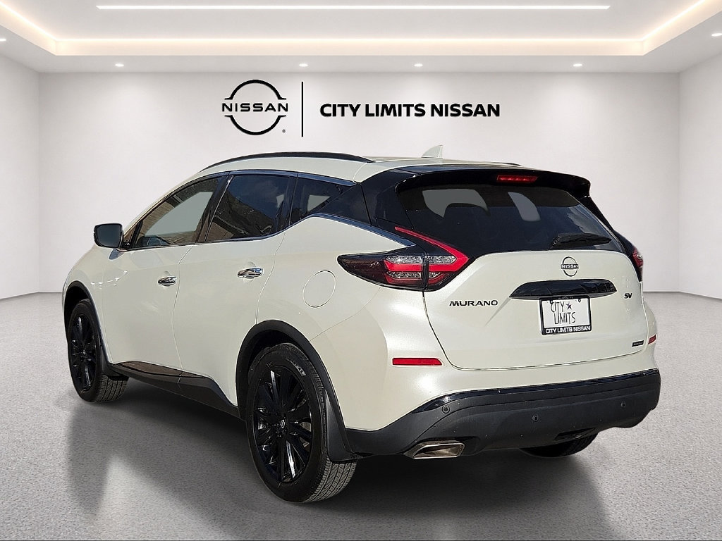 Used 2024 Nissan Murano SV w/ SV Midnight Edition Package FWD image 3