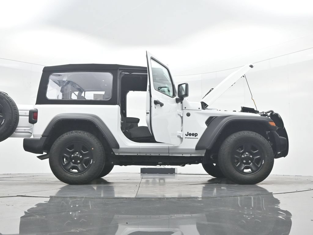 Used 2024 Jeep Wrangler Sport AWD/4WD image 47