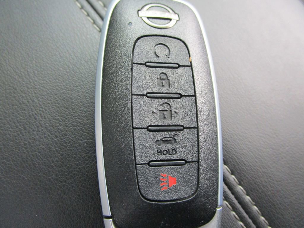 Used 2024 Nissan Pathfinder SL image 46