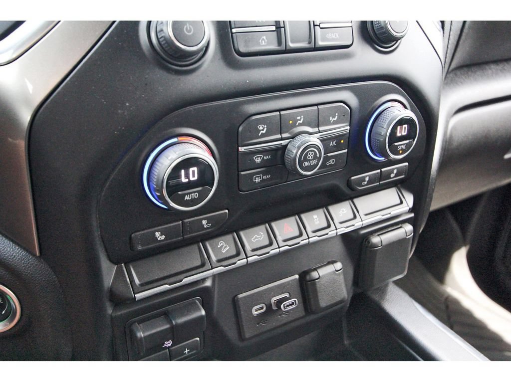 Used 2022 Chevrolet Silverado 1500 LT Trail Boss w/ Convenience Package II AWD/4WD image 24