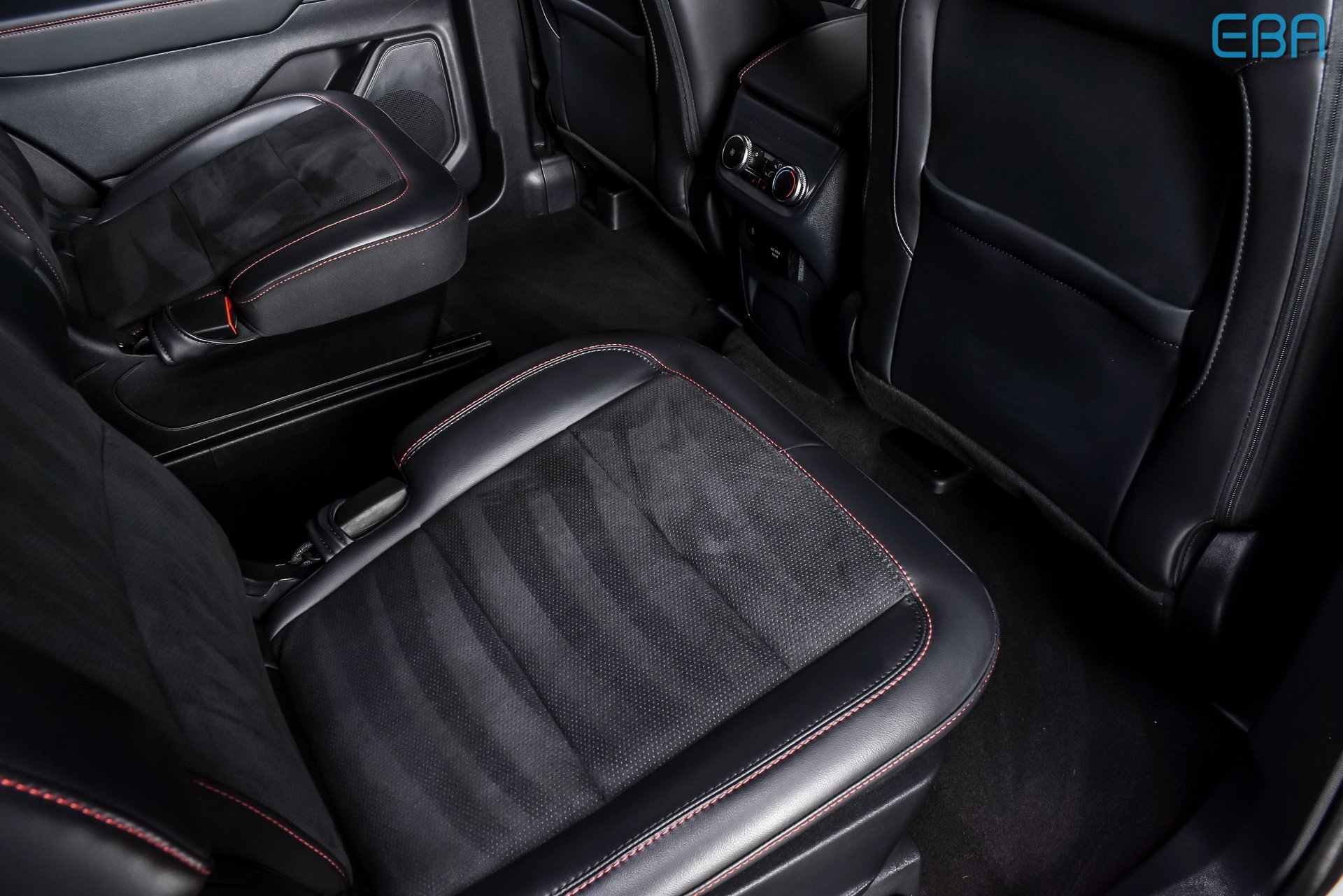 Used 2025 Ford Explorer ST w/ Sun And Sound Package image 20