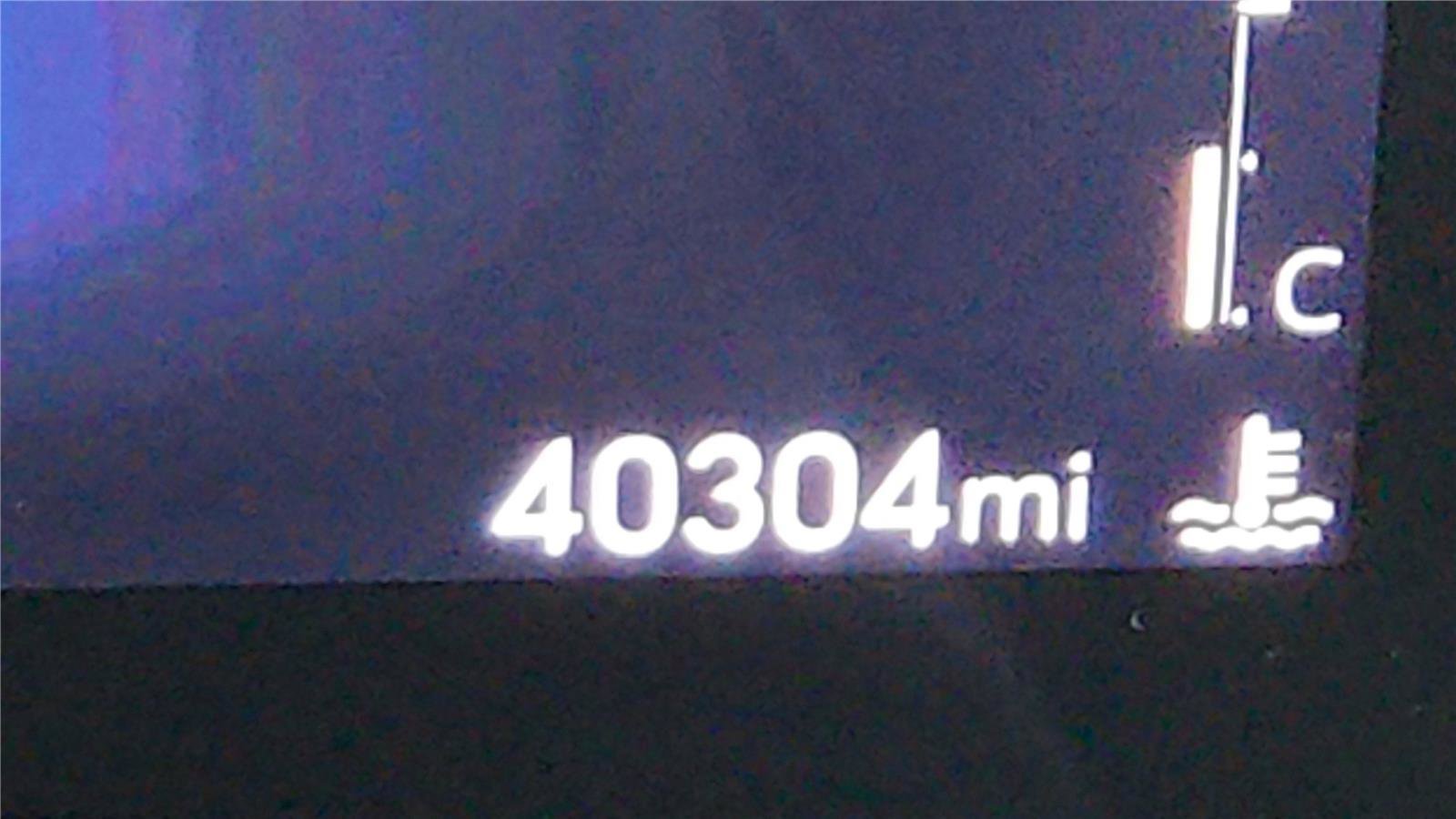 Used 2024 Buick Encore GX Sport Touring w/ Comfort Package image 28