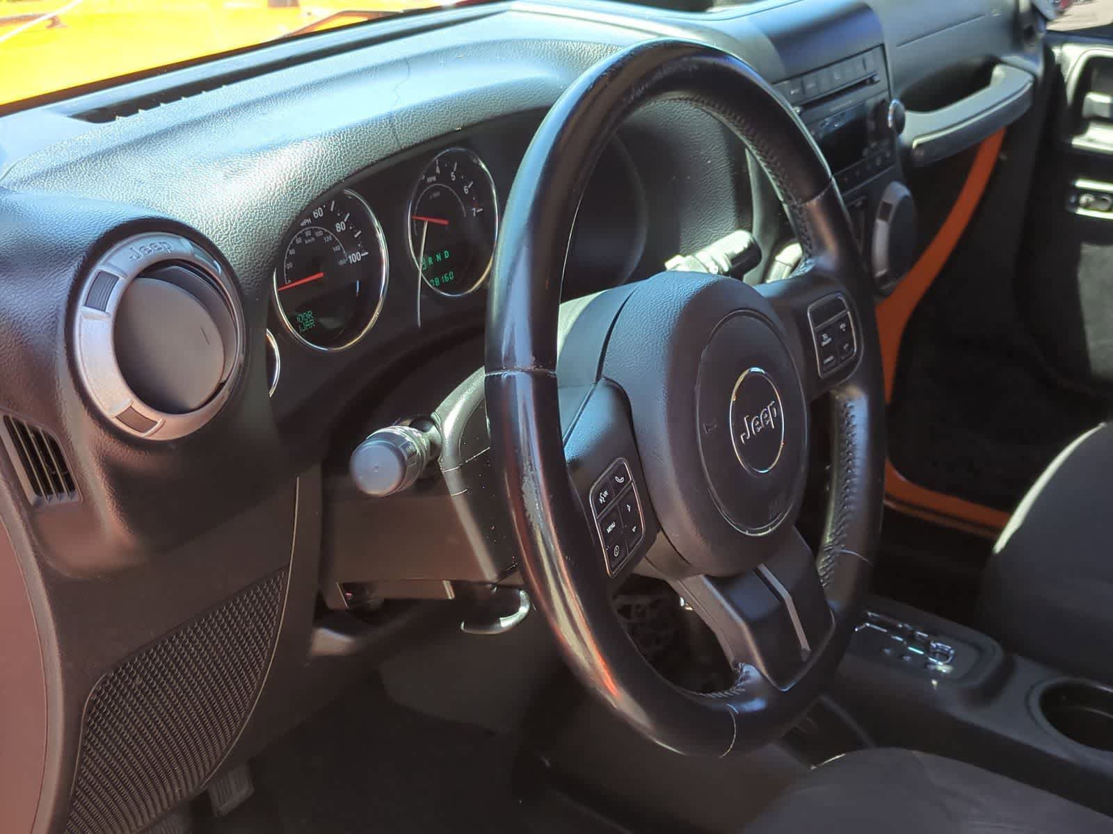 Used 2013 Jeep Wrangler Unlimited Sport AWD/4WD image 10