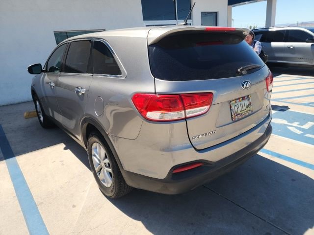 Used 2016 Kia Sorento L image 3
