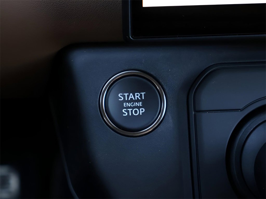 New 2026 Land Rover Defender 130 V8 image 27