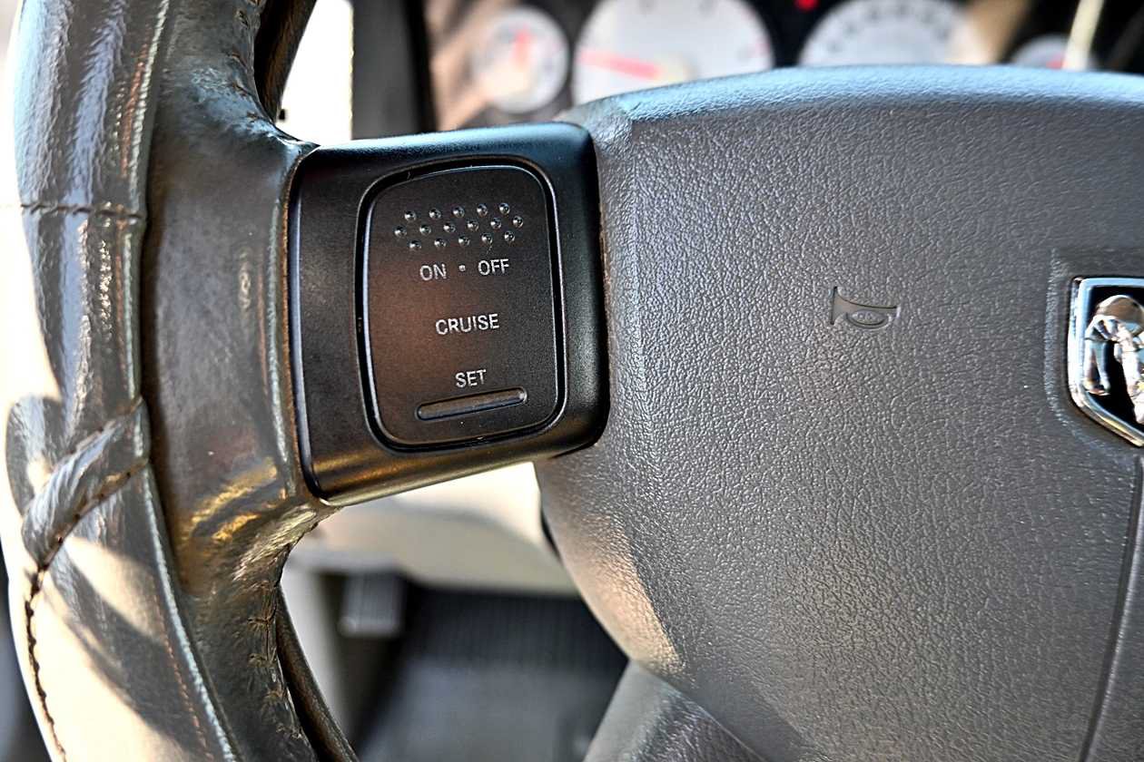 Used 2007 Dodge Ram 3500 Truck Laramie AWD/4WD image 19