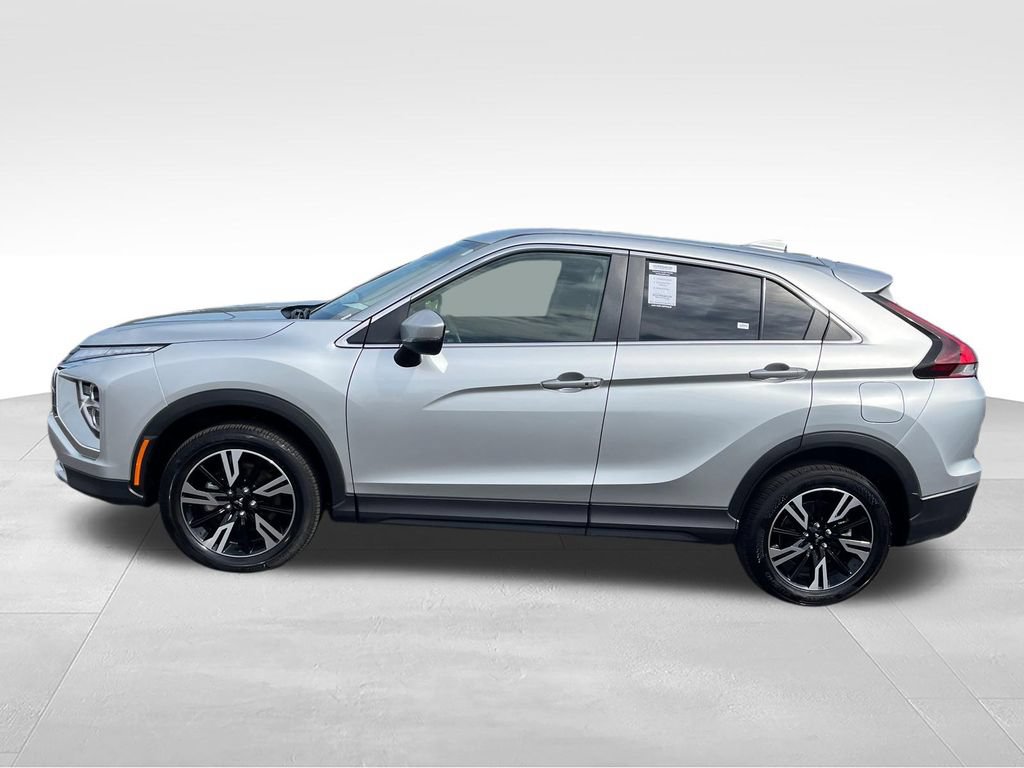 Used 2025 Mitsubishi Eclipse Cross SE AWD/4WD image 2