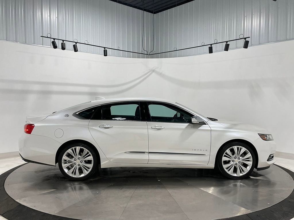Used 2017 Chevrolet Impala Premier w/ Enhanced Convenience Package image 10