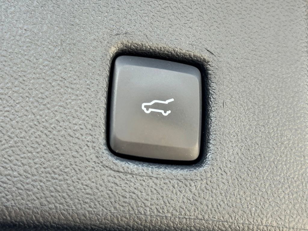 Used 2023 Ford Escape ST-Line Select w/ Tech Pack #2 image 32