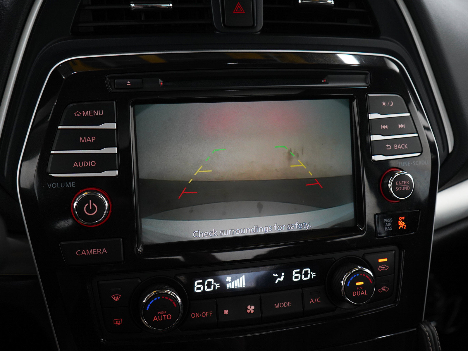 Used 2023 Nissan Maxima SL FWD image 20