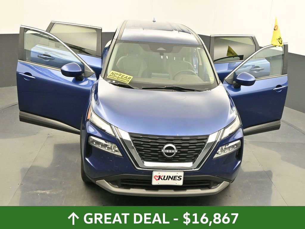 Used 2023 Nissan Rogue SV image 60