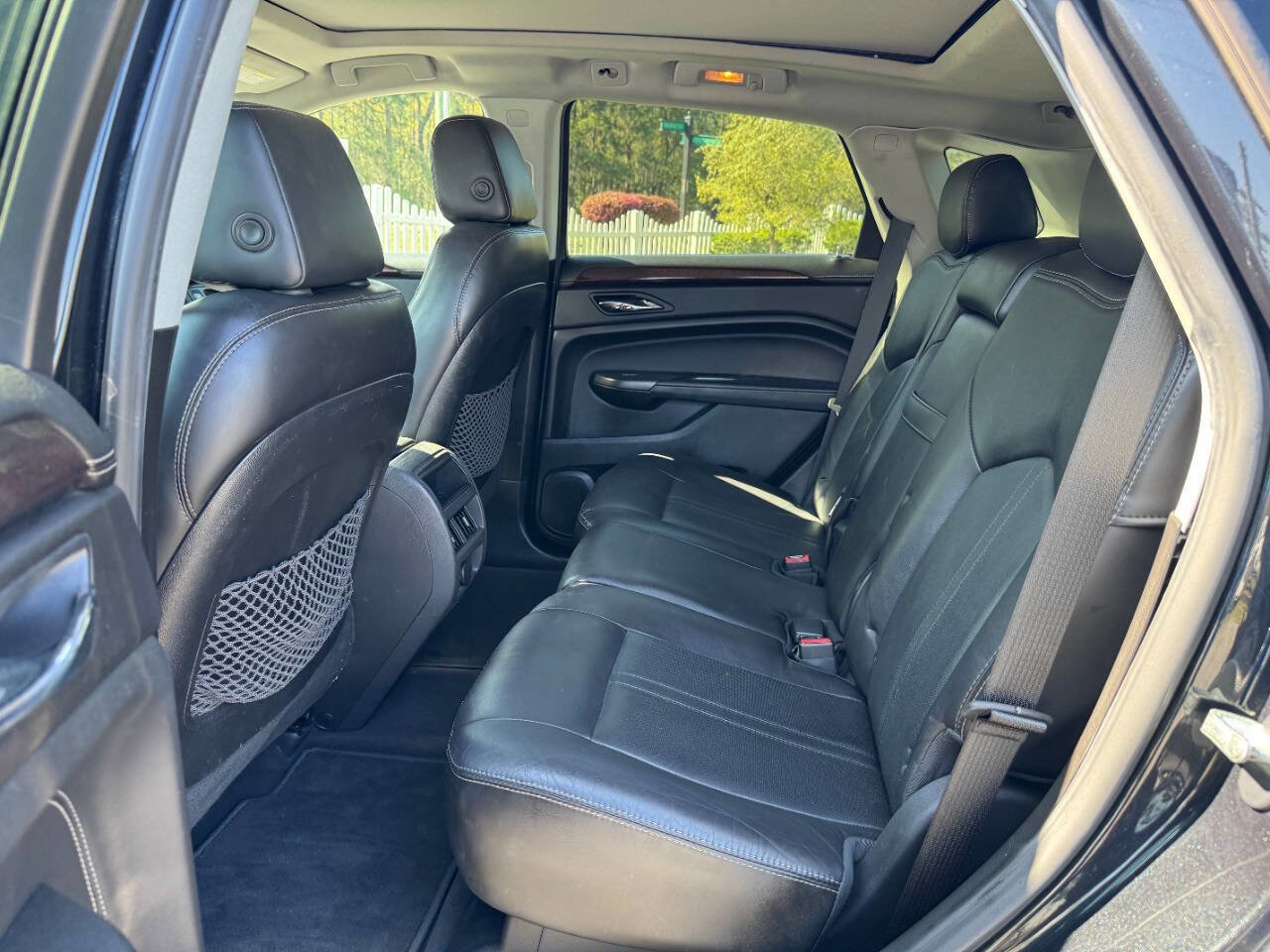 Used 2012 Cadillac SRX Luxury image 12