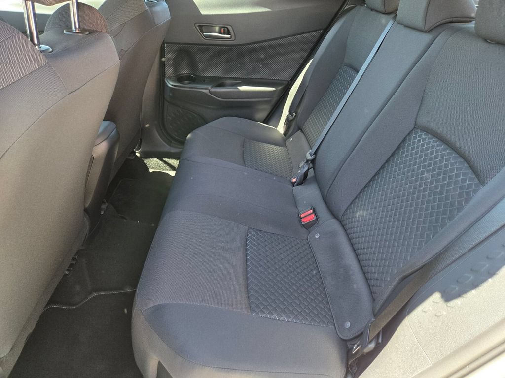 Used 2021 Toyota C-HR LE FWD image 12