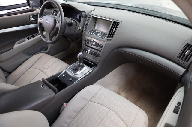 Used 2012 INFINITI G25 Journey RWD image 21
