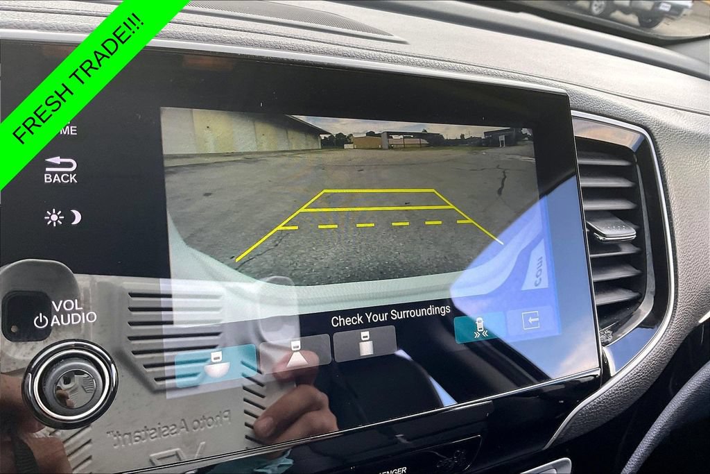 Used 2022 Honda Pilot Touring image 14