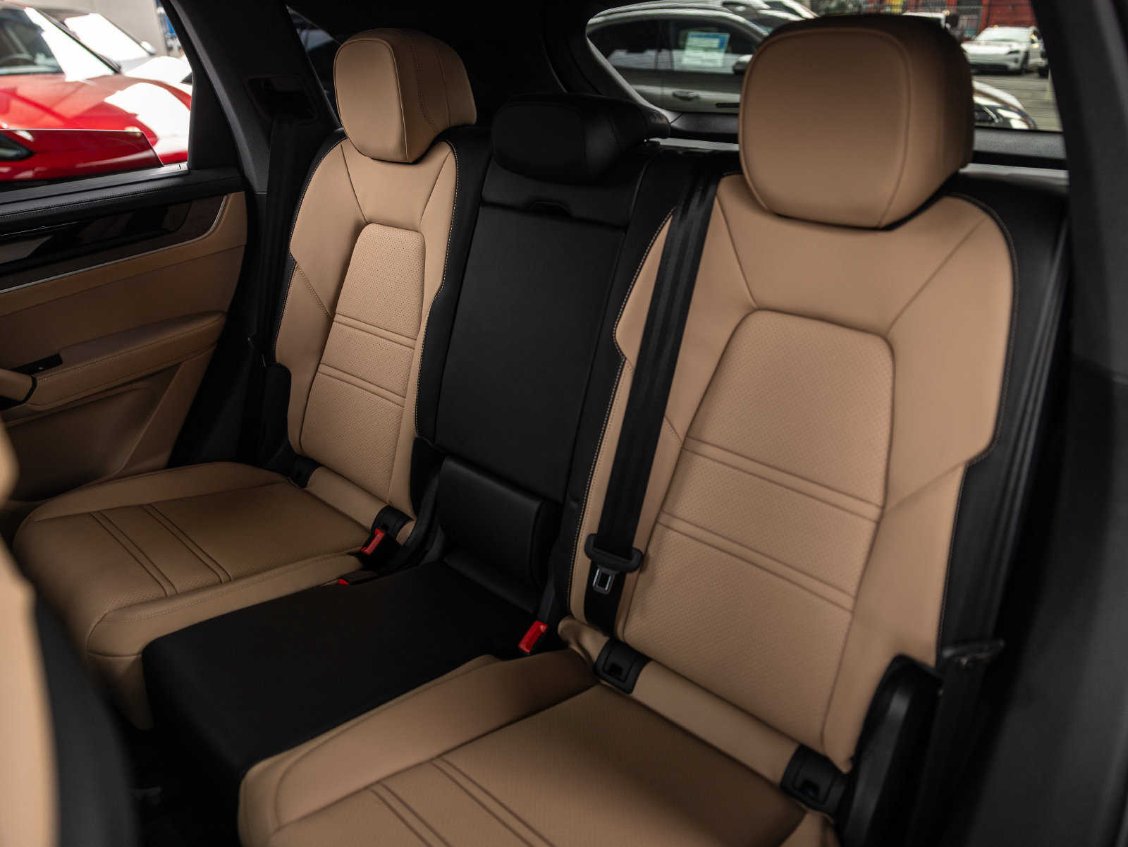 New 2026 Porsche Cayenne S AWD/4WD image 32