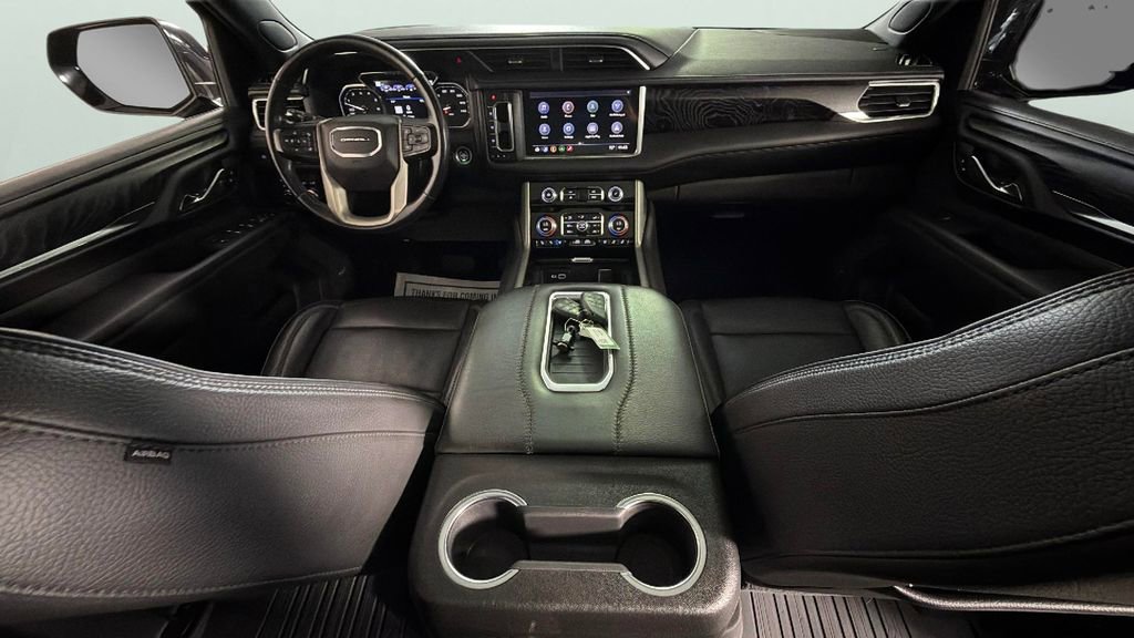 Used 2021 GMC Yukon Denali w/ Denali Premium Package AWD/4WD image 37