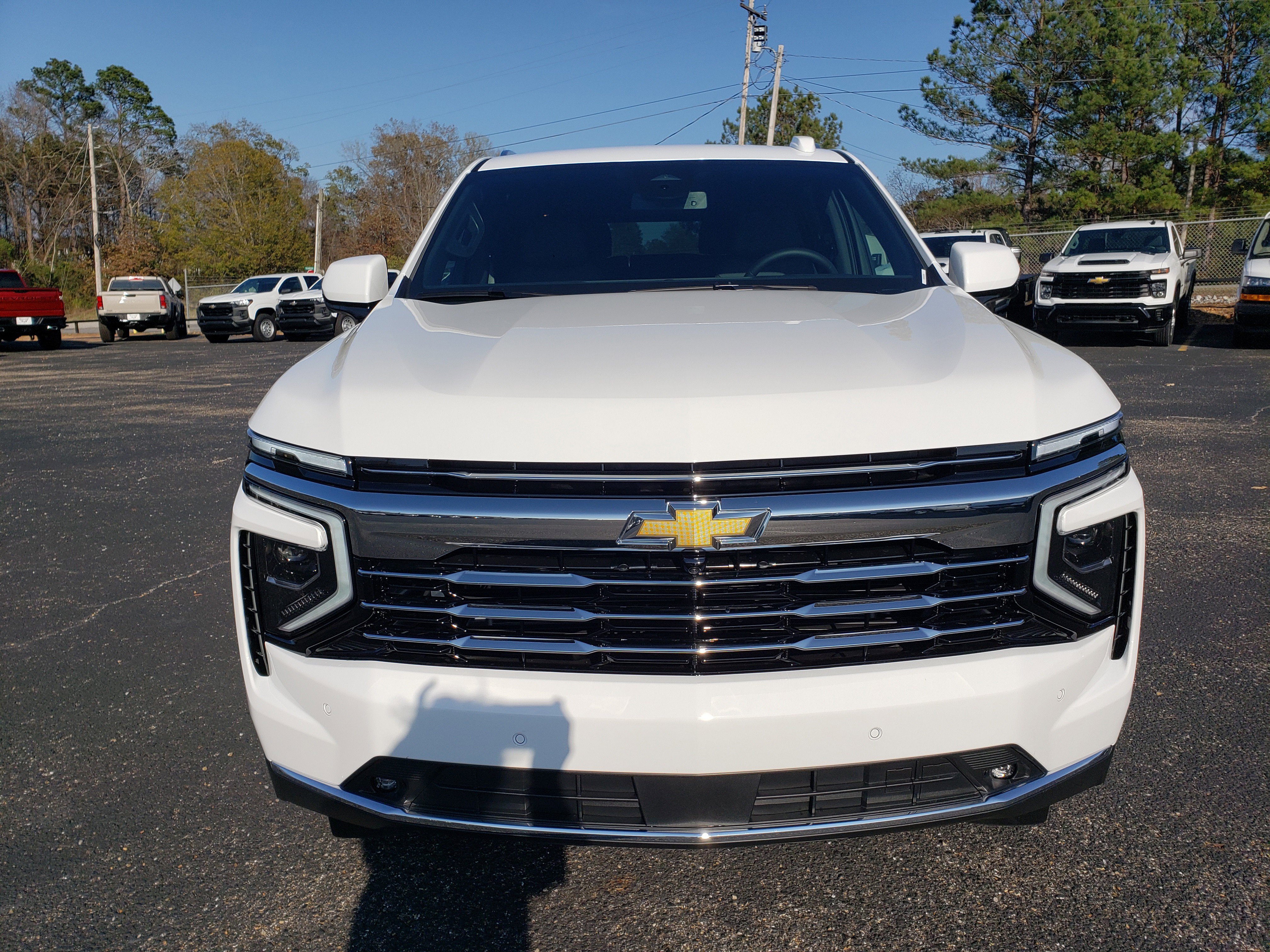 New 2026 Chevrolet Suburban LT w/ Comfort Package image 7