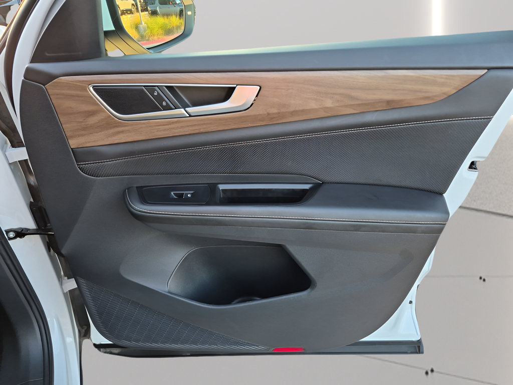 Used 2024 Volkswagen Atlas SE FWD image 38