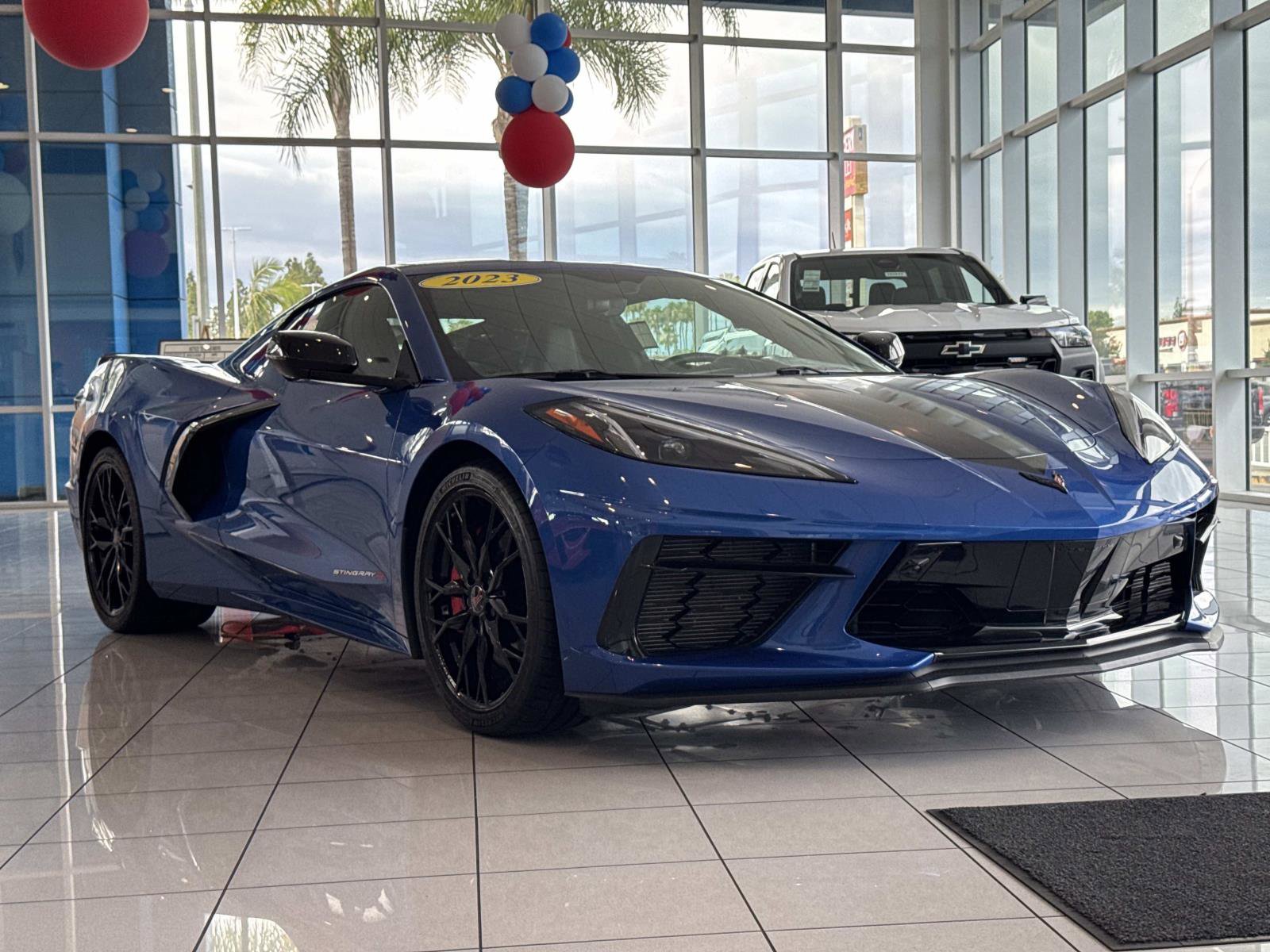 Used 2023 Chevrolet Corvette Stingray Preferred Cpe w/ Z51 Performance Package RWD image 3