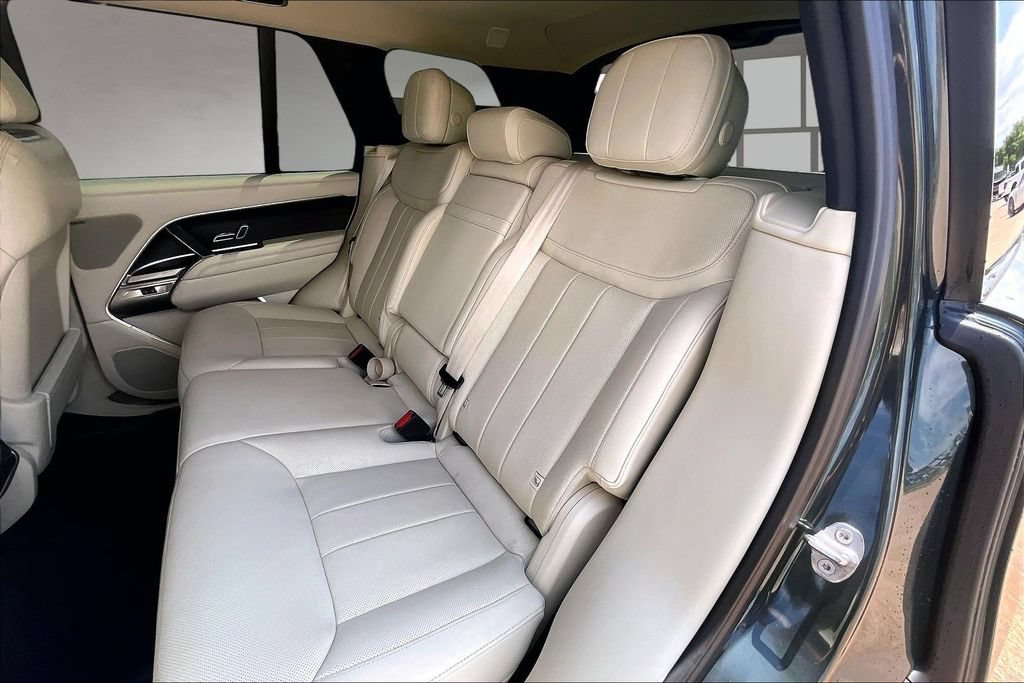 Certified 2023 Land Rover Range Rover SE AWD/4WD image 26