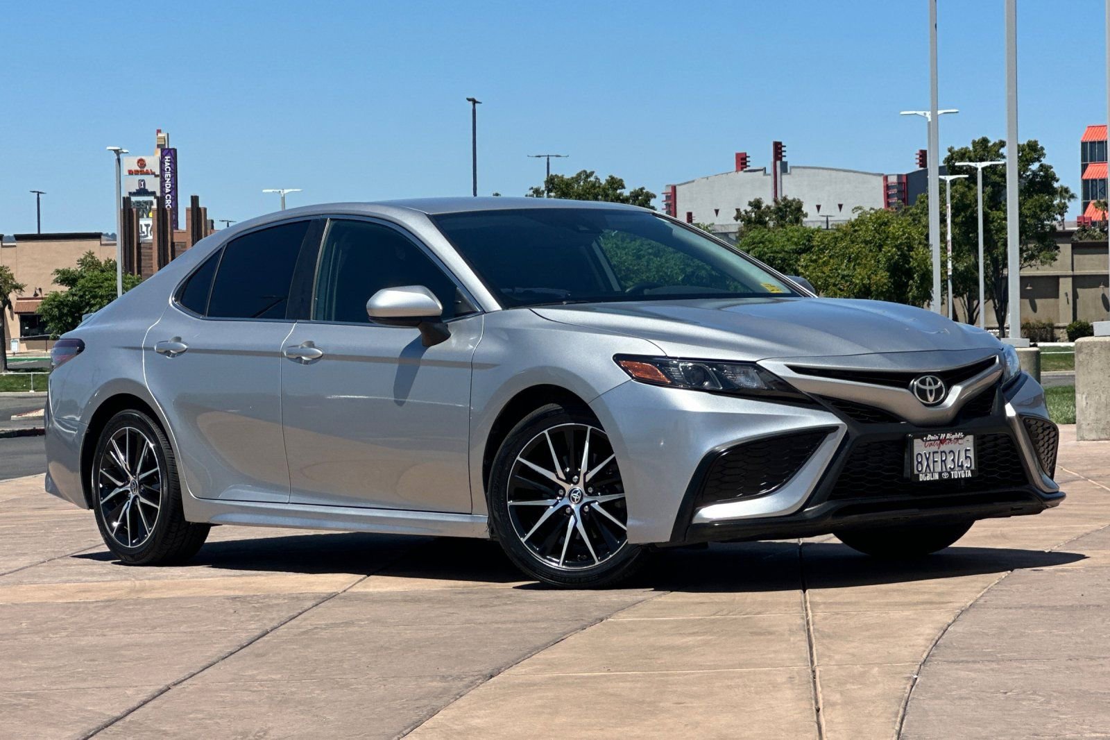 Certified 2021 Toyota Camry SE w/ Carpet Mat Package (TMS) FWD video 2