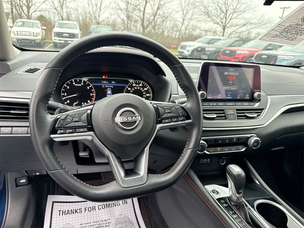 Used 2023 Nissan Altima 2.5 SR image 11