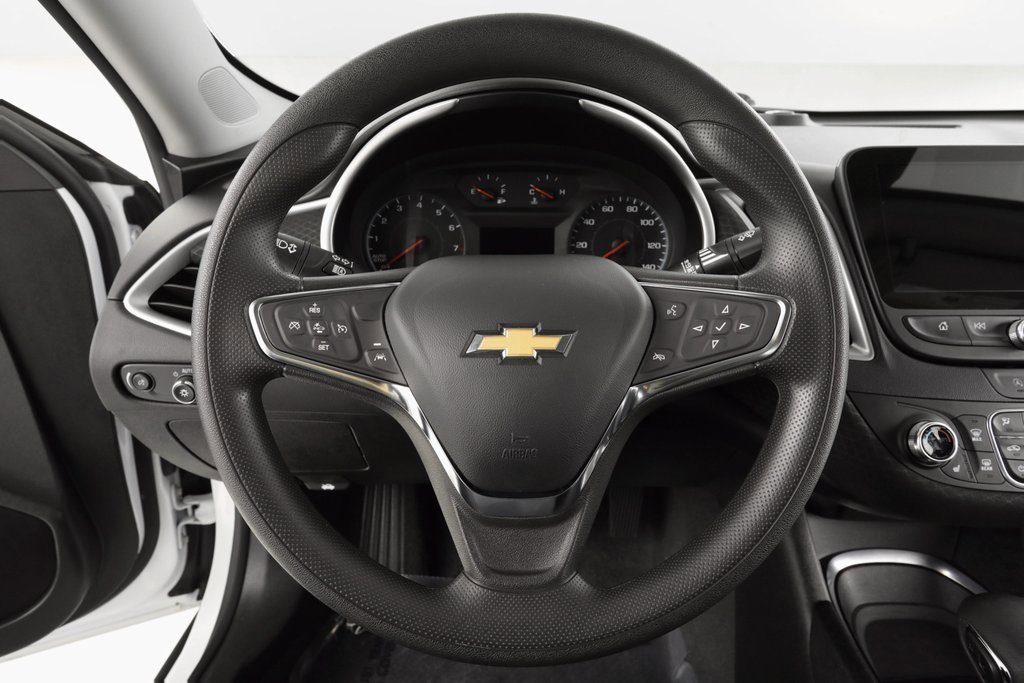 Used 2023 Chevrolet Malibu LT image 24