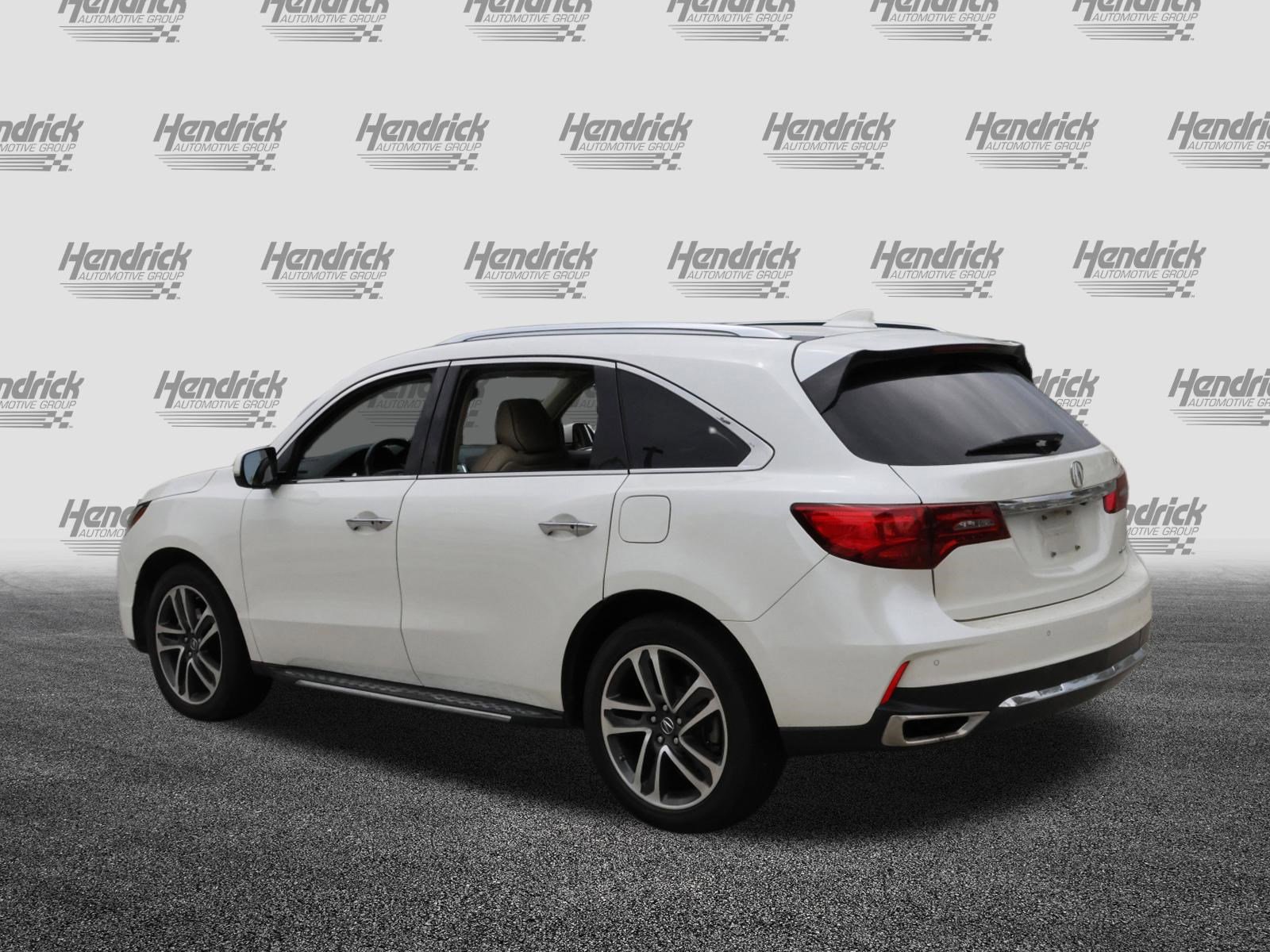 Used 2017 Acura MDX SH-AWD w/ Advance Package image 7