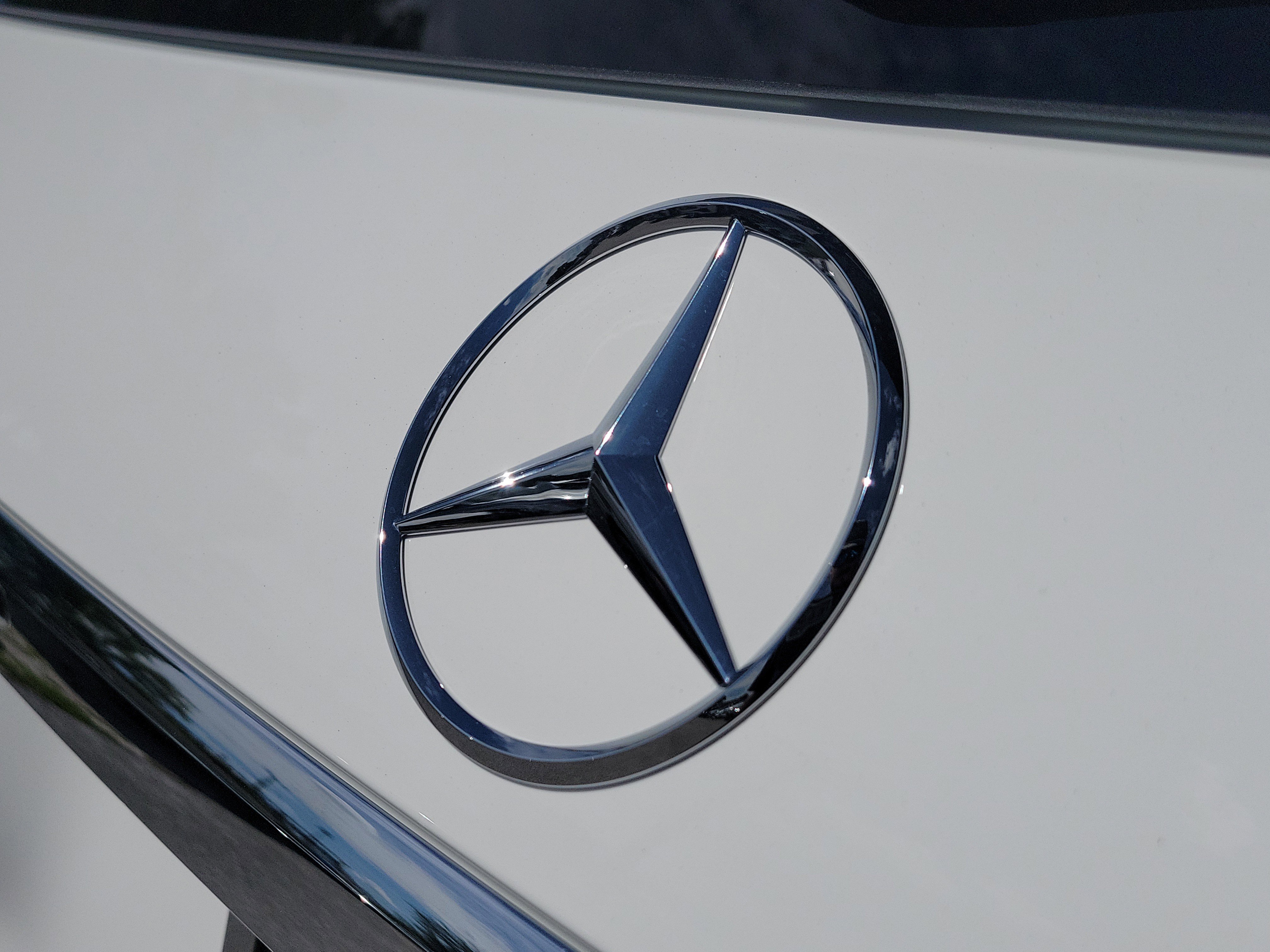 New 2026 Mercedes-Benz GLS 450 4MATIC image 35
