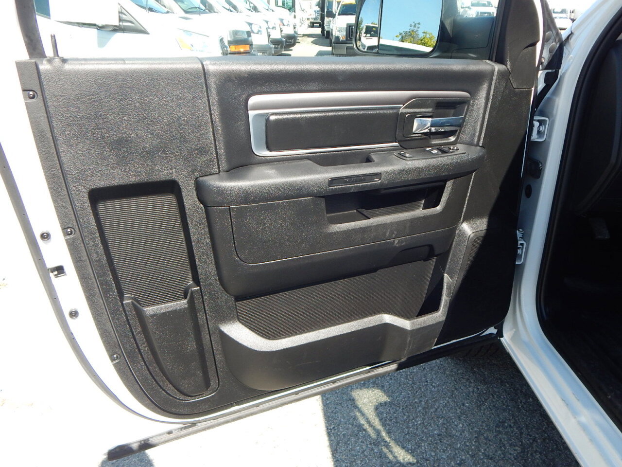 Used 2022 RAM 1500 Tradesman w/ Power & Remote Entry Group RWD image 17