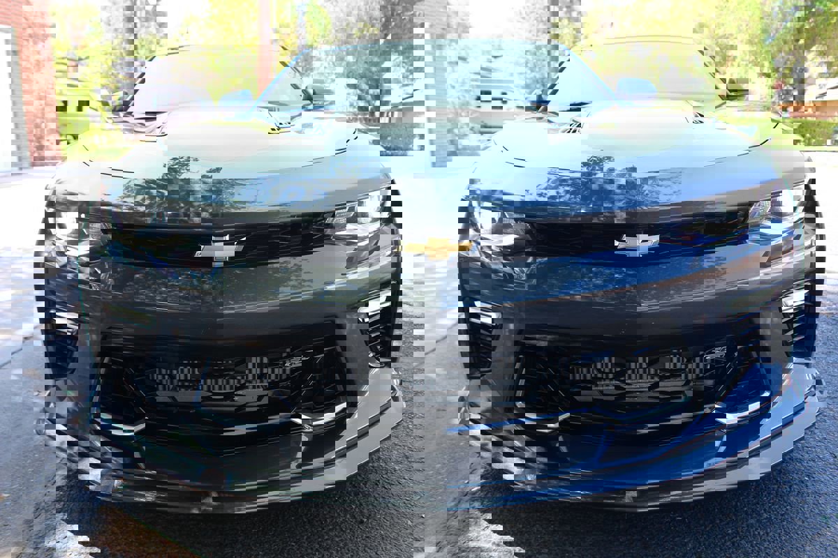 Used 2017 Chevrolet Camaro SS w/ 50th Anniversary Edition image 39