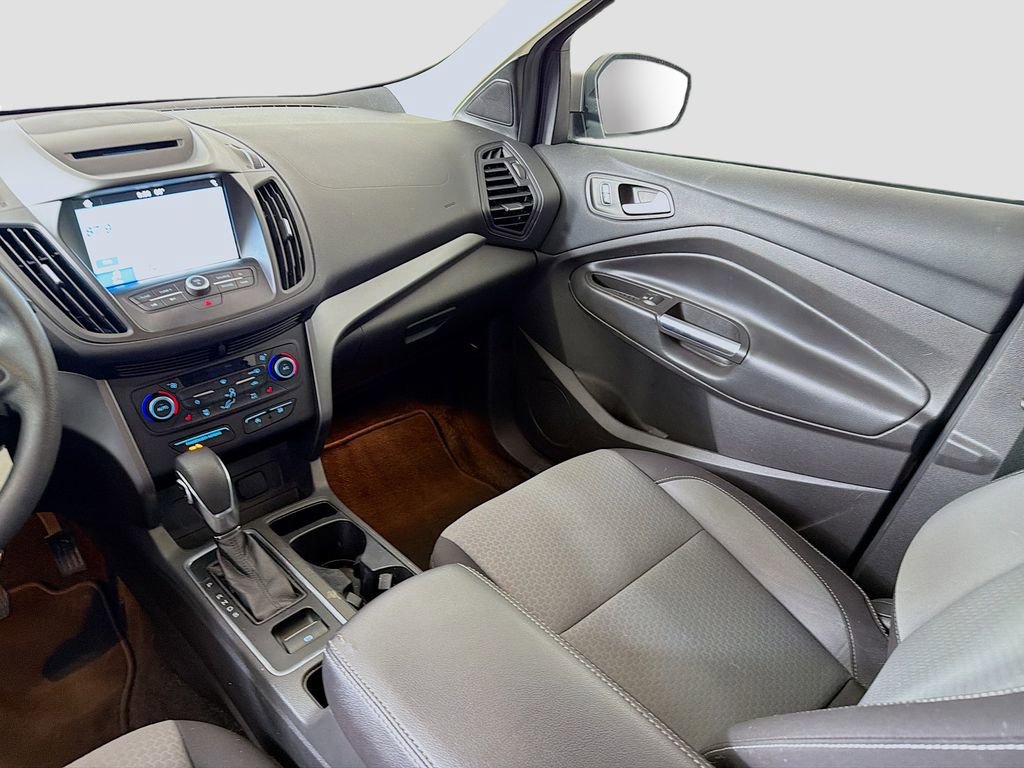 Used 2018 Ford Escape SE w/ SE Sync 3 Package image 24
