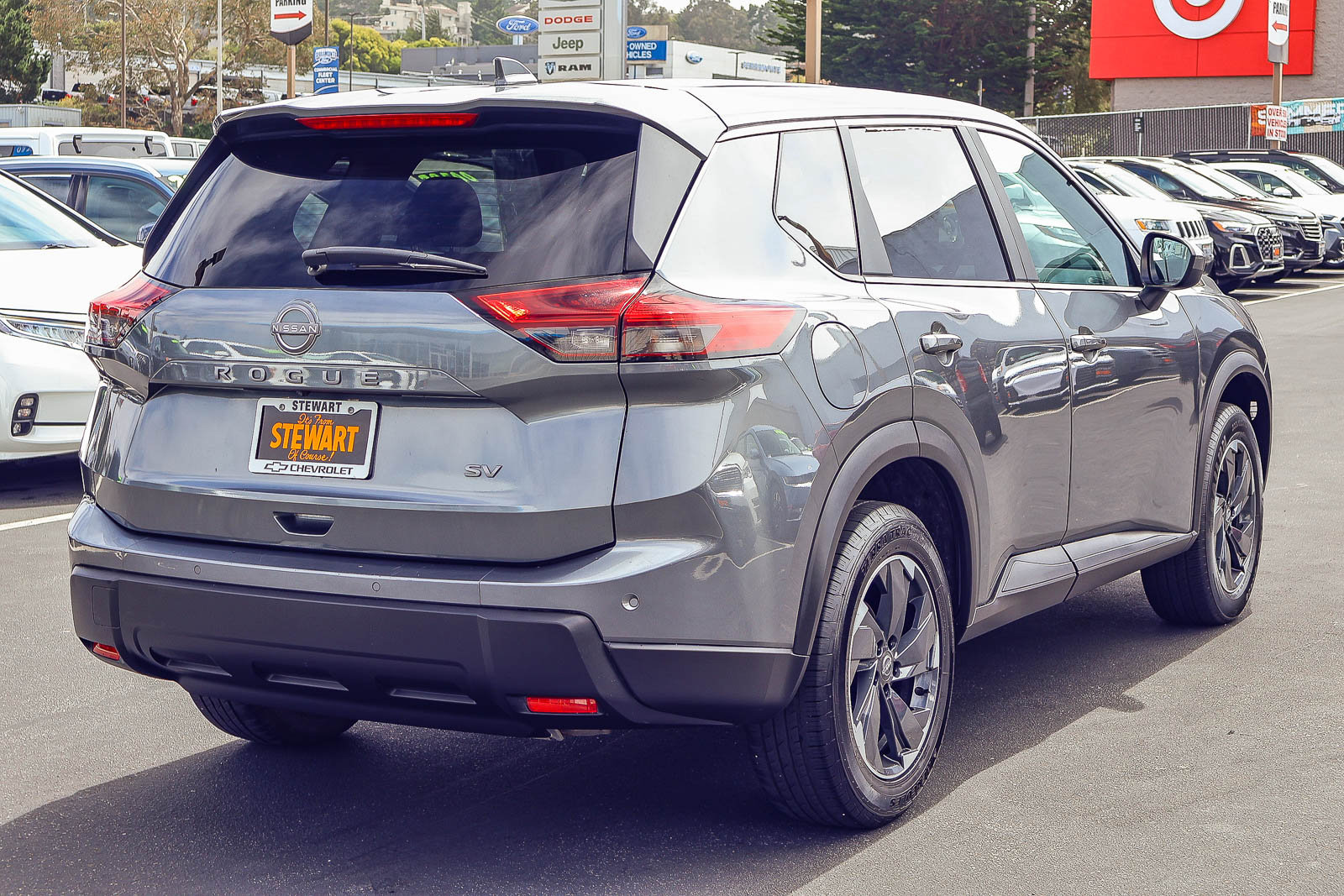 Used 2024 Nissan Rogue SV FWD image 18