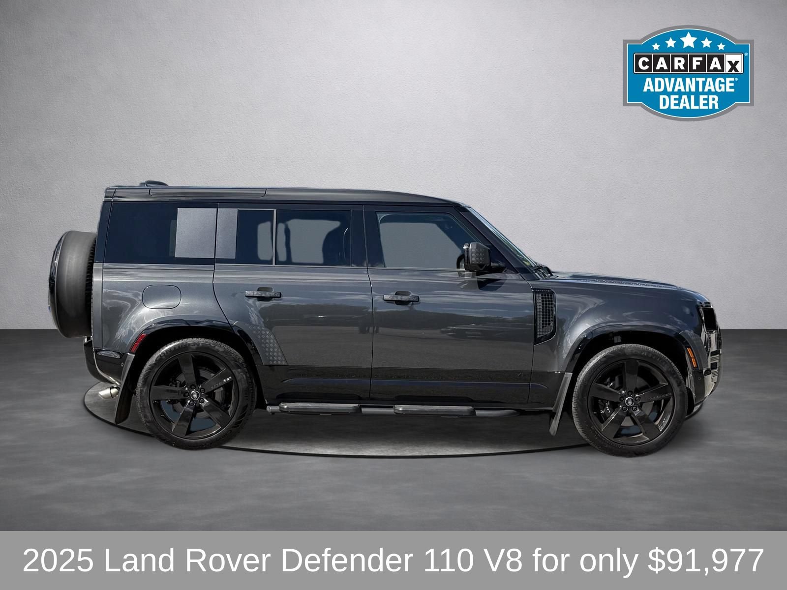 Used 2025 Land Rover Defender 110 V8 AWD/4WD image 2