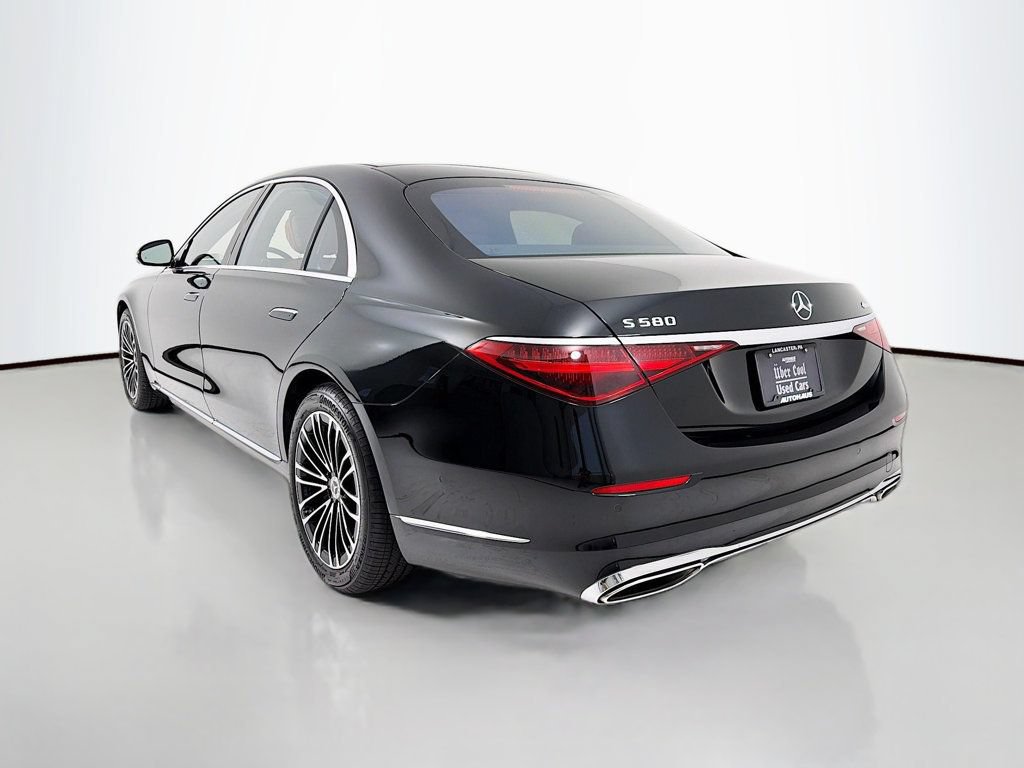 Used 2023 Mercedes-Benz S 580 4MATIC Sedan image 5