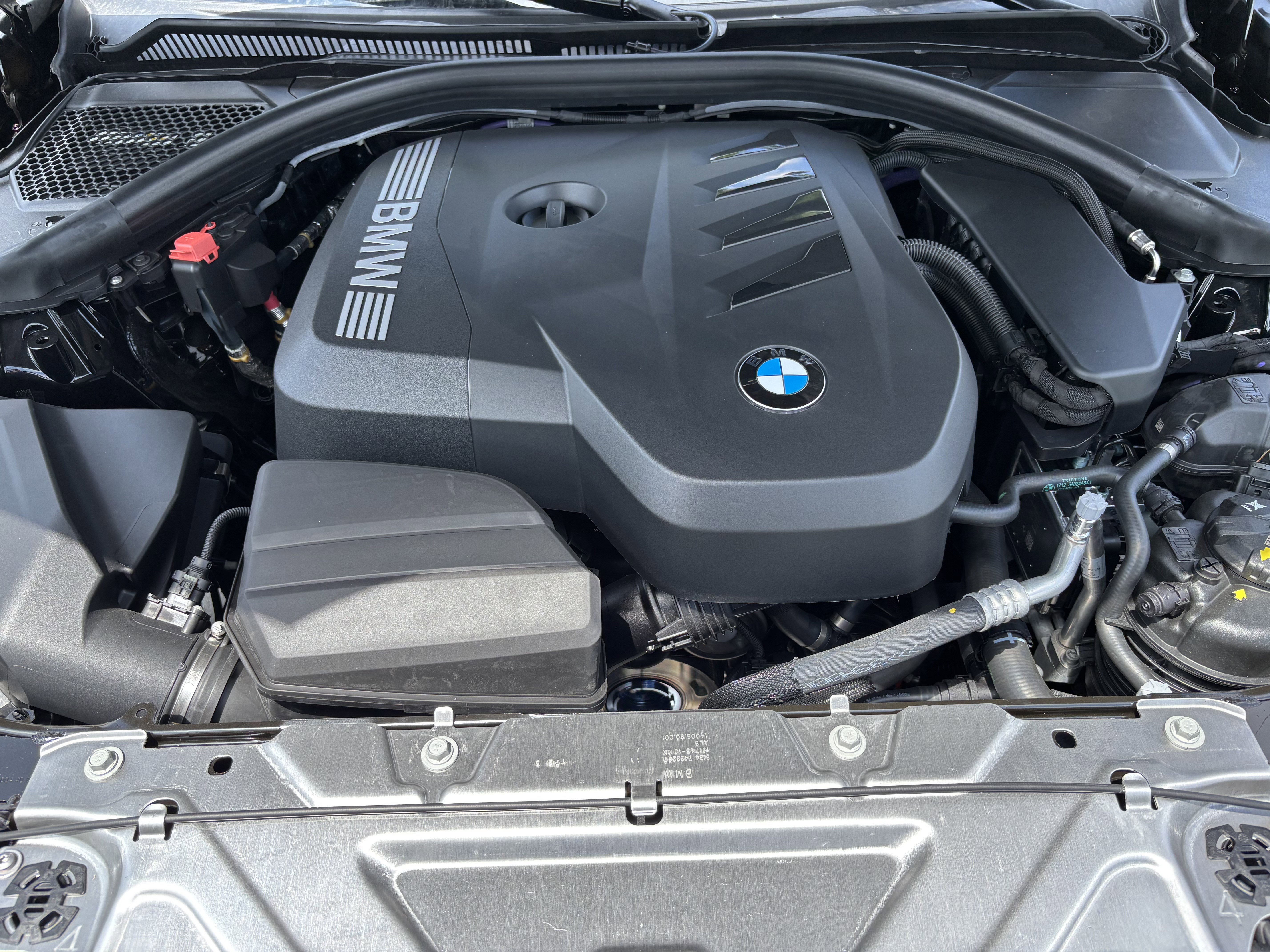 Used 2025 BMW 330i xDrive Sedan w/ Premium Package AWD/4WD image 36