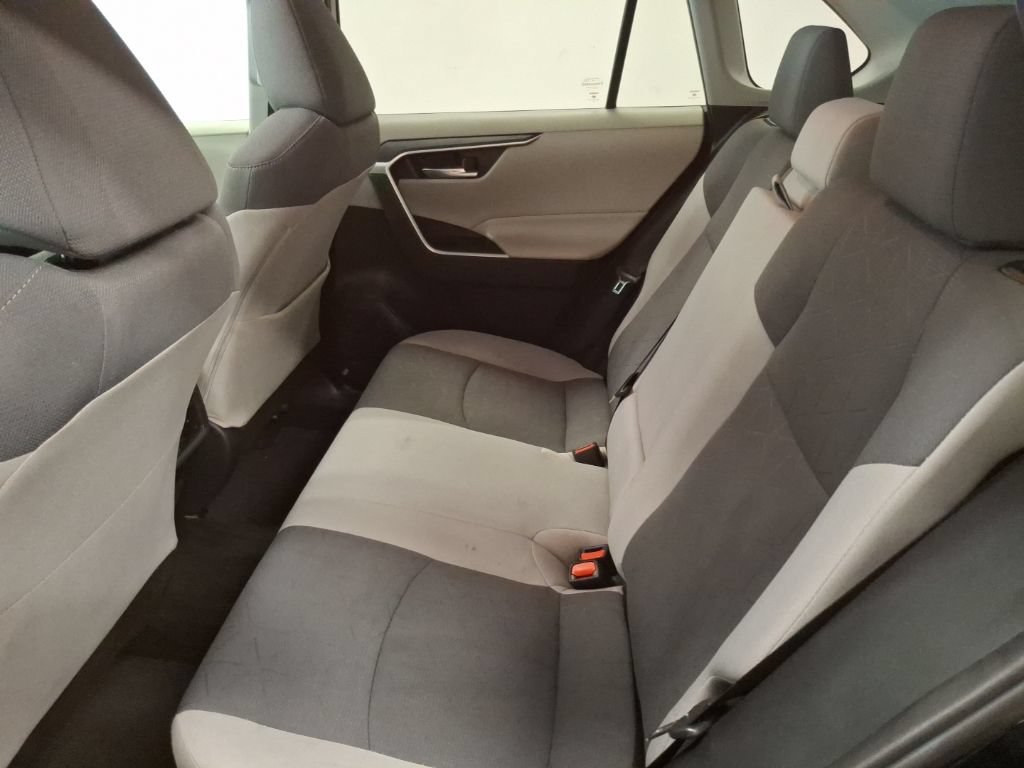 Used 2019 Toyota RAV4 XLE w/ Convenience Package AWD/4WD image 13