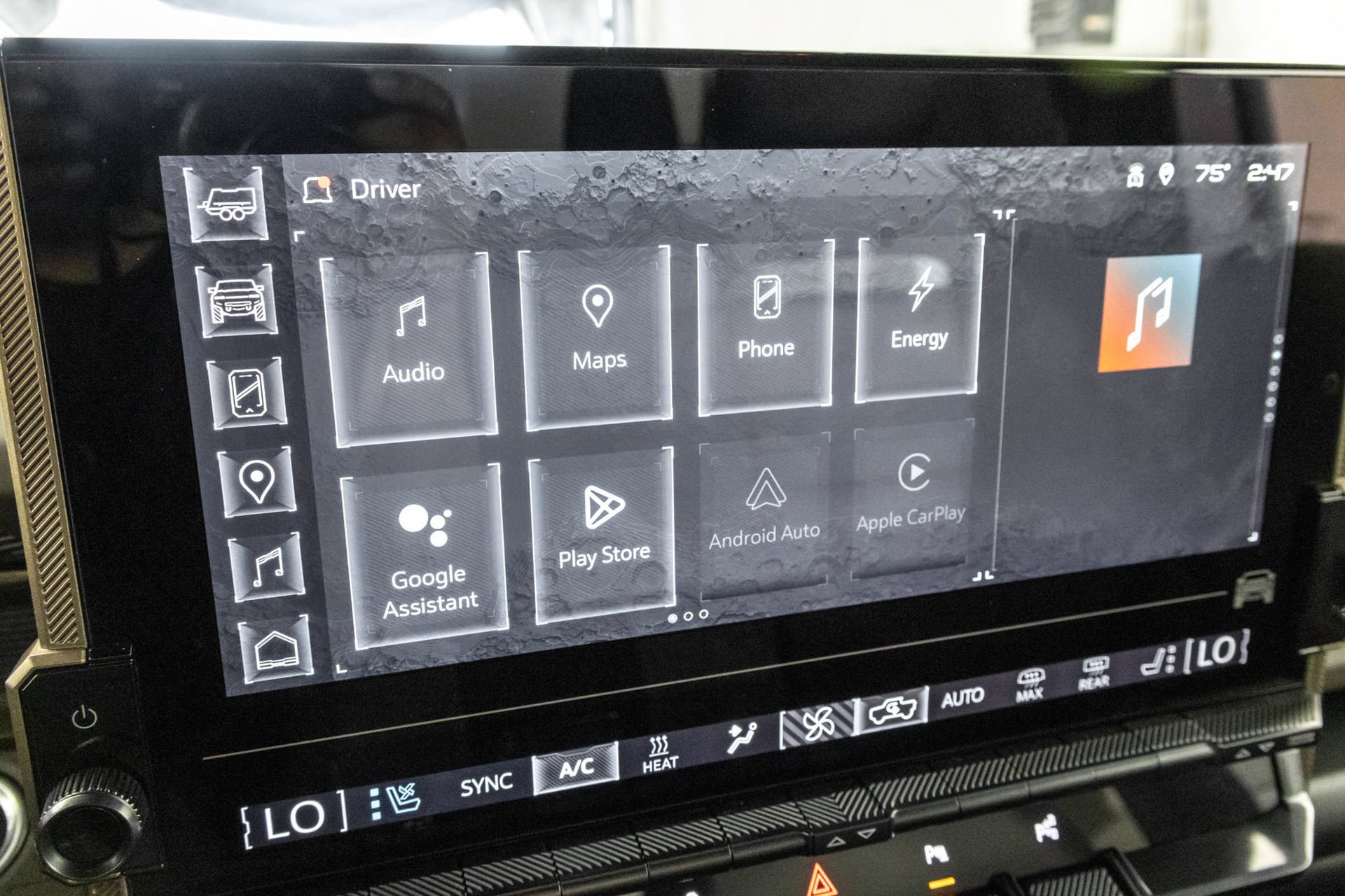 Used 2025 GMC Hummer EV 2X AWD/4WD image 29