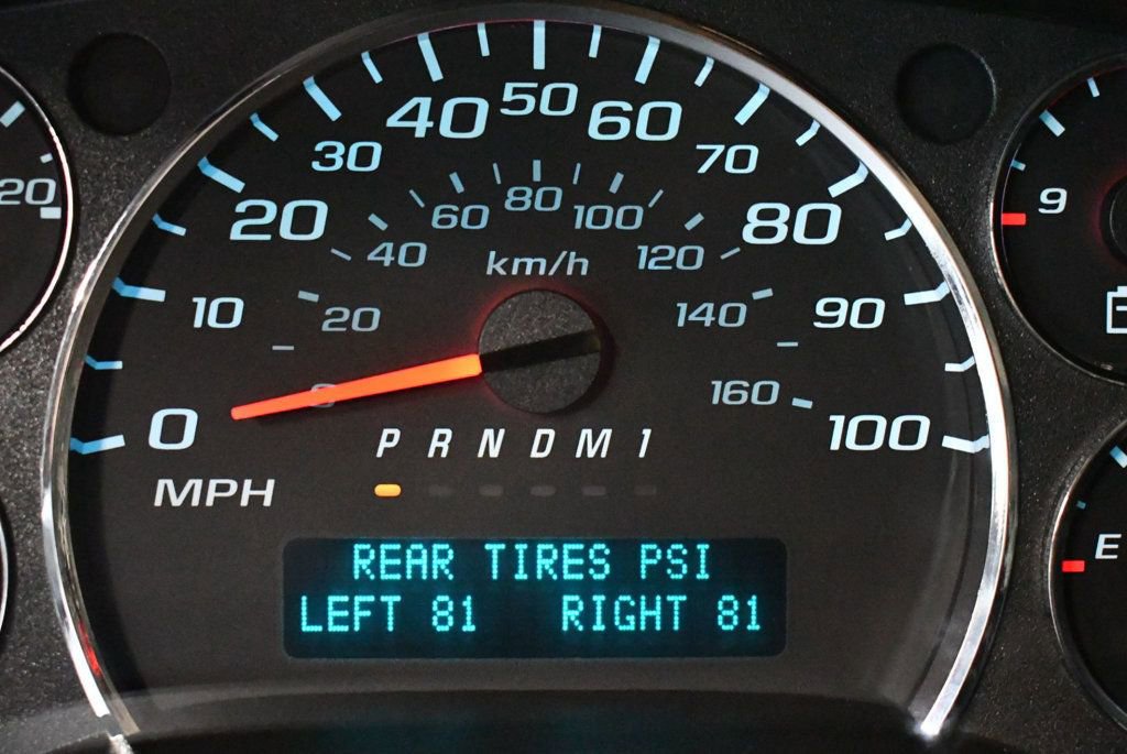 Used 2021 Chevrolet Express 2500 Extended w/ Driver Convenience Package image 27