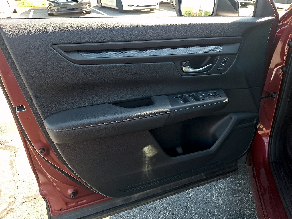 Used 2025 Honda CR-V Sport-L image 12