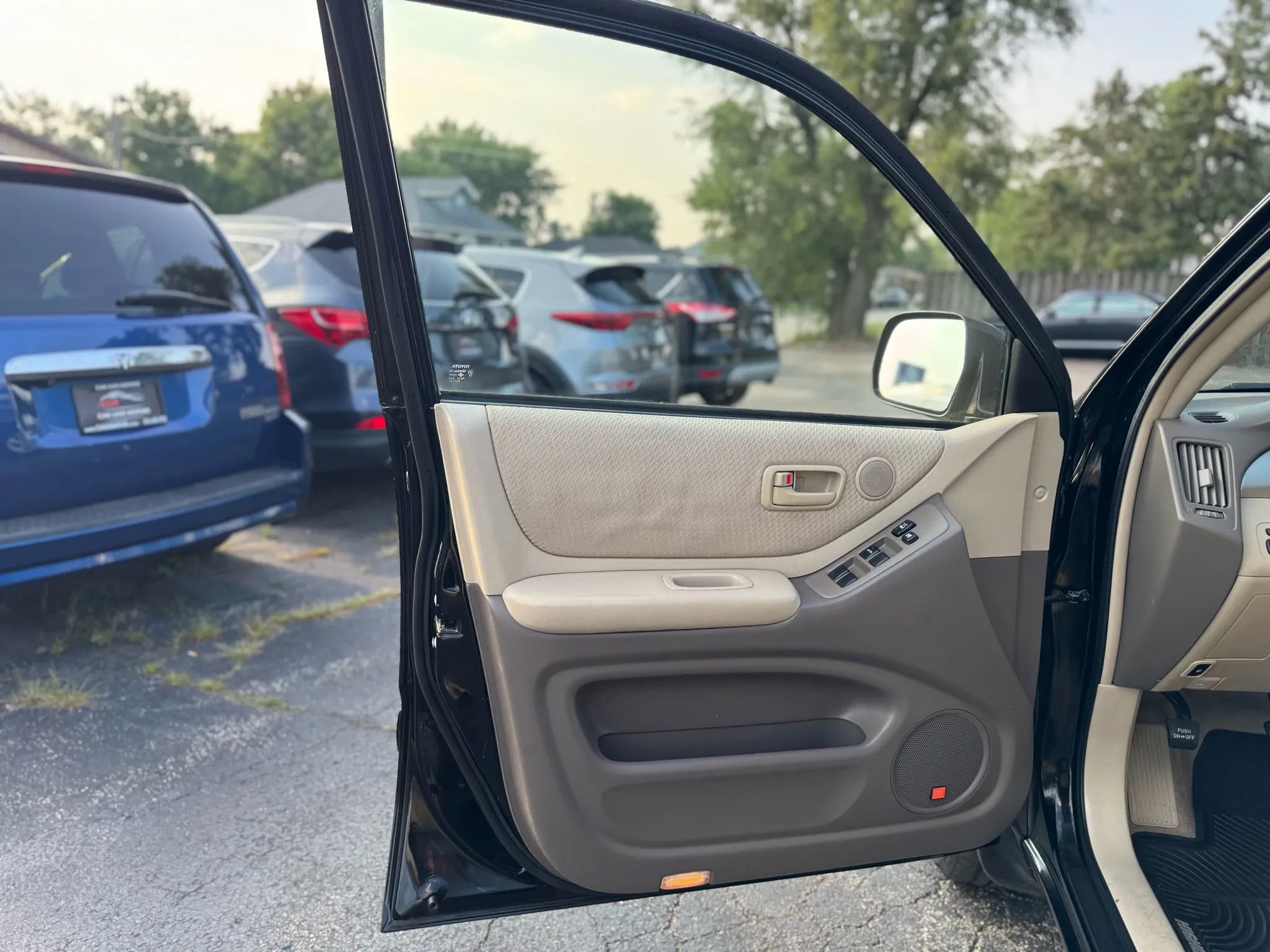 Used 2006 Toyota Highlander Hybrid image 11