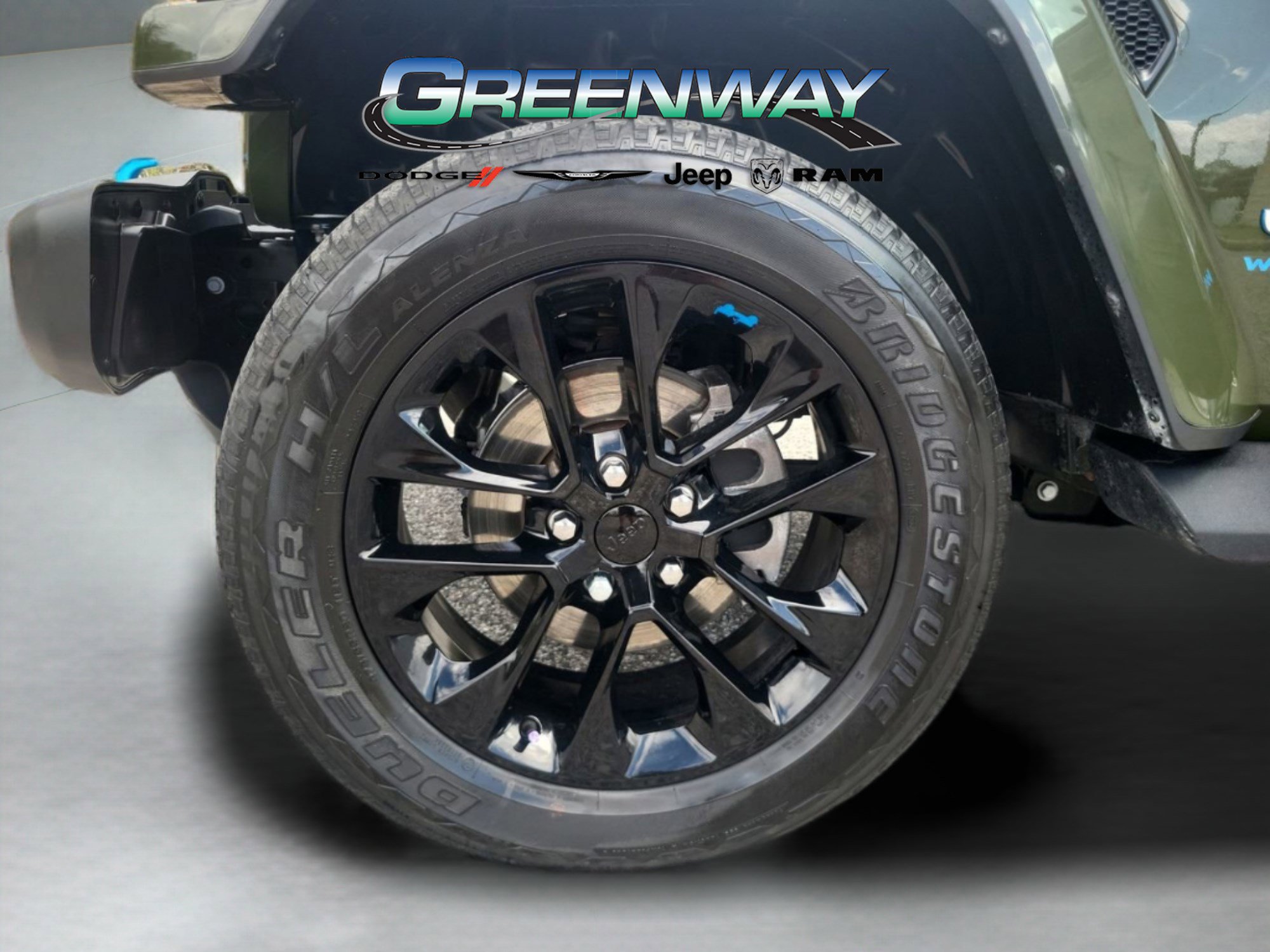 Used 2023 Jeep Wrangler Unlimited Sahara AWD/4WD image 29