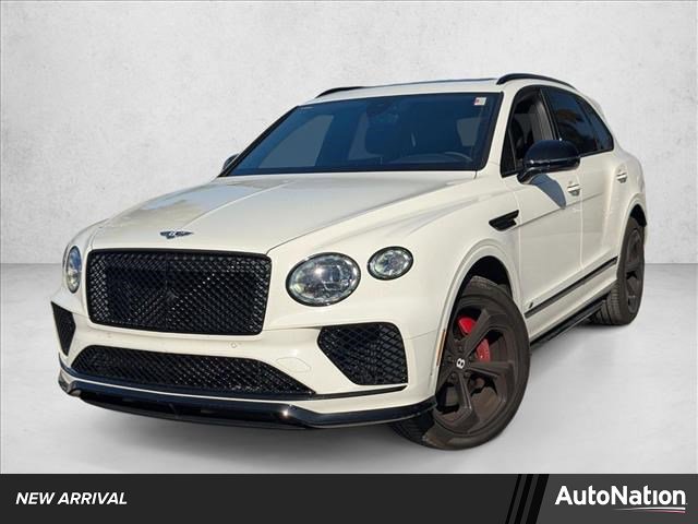 Used 2023 Bentley Bentayga image 1