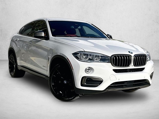 Used 2017 BMW X6 sDrive35i RWD image 12